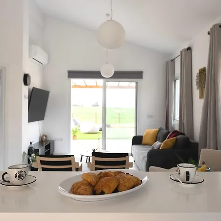 Special Launch Price Breathtaking Sea View-2br Villa-perfect For Families
